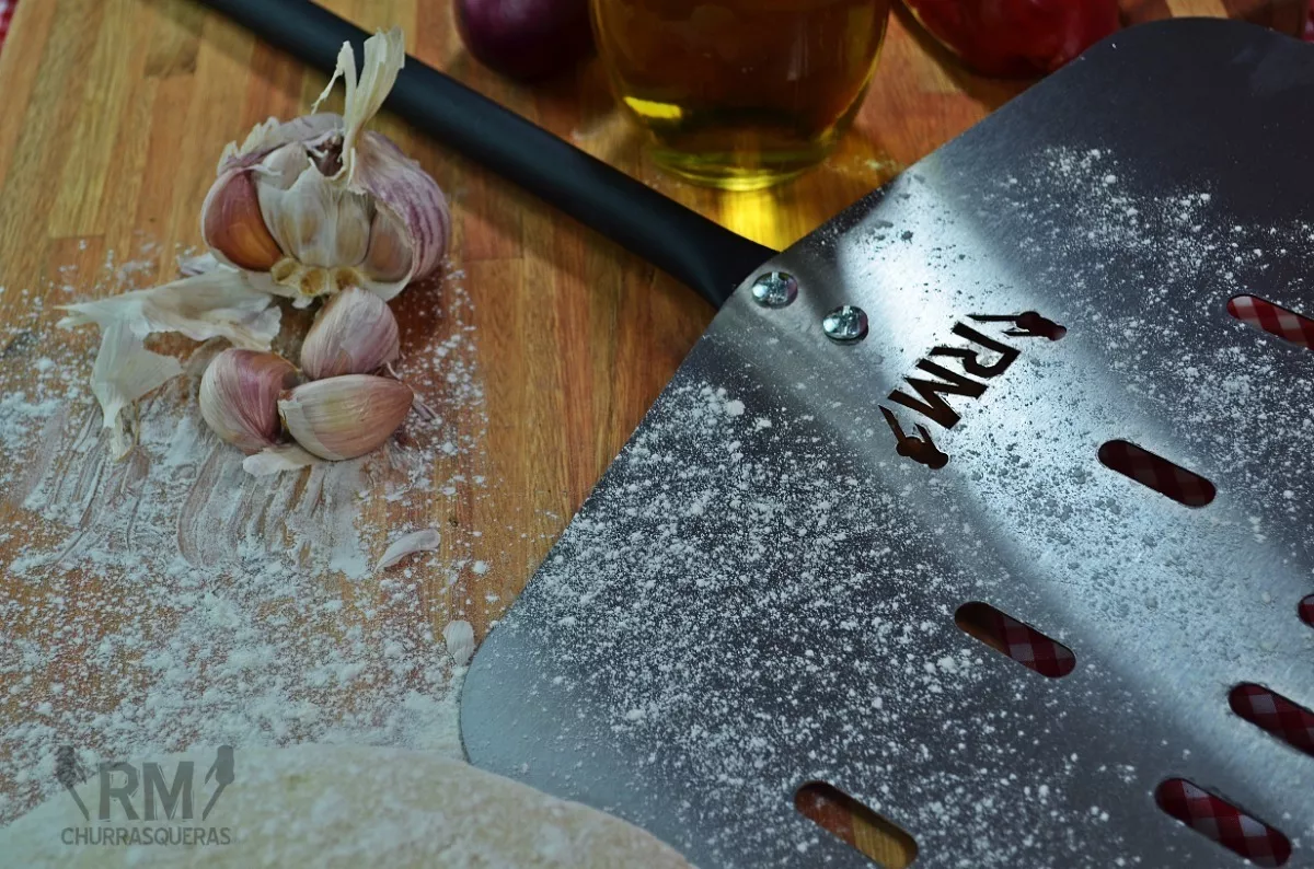Pala Pizzera De Acero Inoxidable Para Horno De Barro - 34cm - Imagen 2